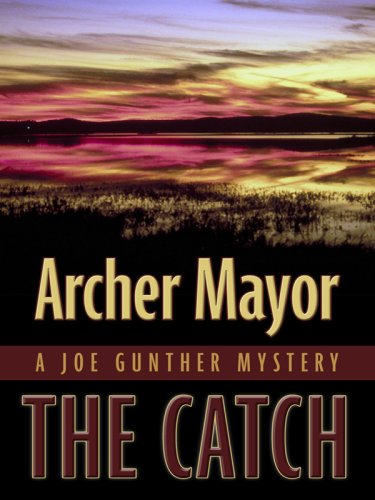 9781410413024: The Catch (Thorndike Press Large Print Mystery Series)
