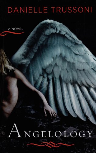 9781410425416: Angelology (Thorndike Thrillers)