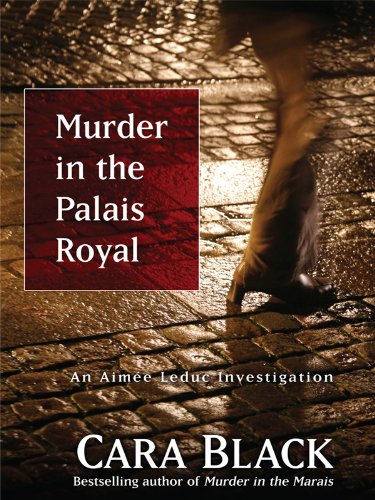 Imagen de archivo de Murder in the Palais Royal a la venta por Better World Books