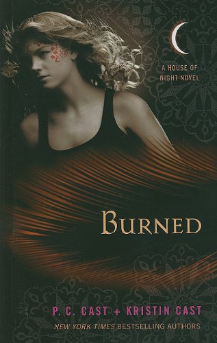 Imagen de archivo de Burned (A House of Night) Large Print a la venta por Library House Internet Sales