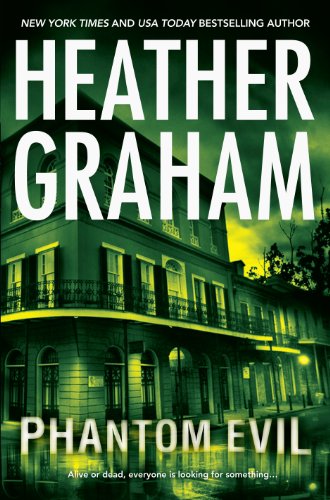 9781410437129: Phantom Evil (Krewe of Hunter's - Thorndike Press Large Print Core Series)