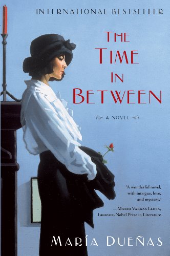 9781410446275: The Time in Between (Thorndike Press Large Print Basic)