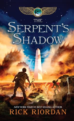 9781410447890: The Serpent's Shadow