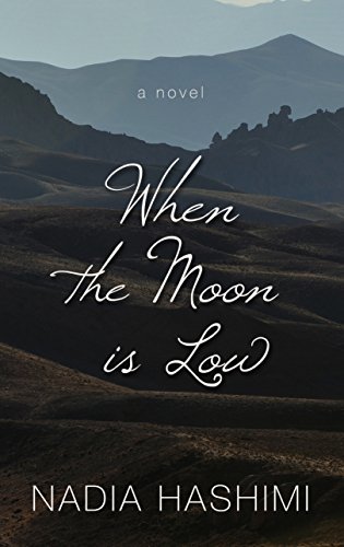 9781410486059: When the Moon Is Low (Thorndike Press Large Print Core)