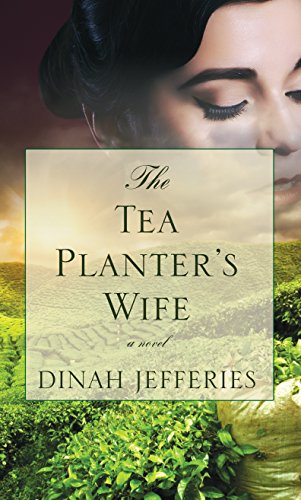 9781410497413: The Tea Planter's Wife