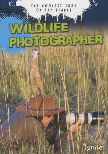 Beispielbild fr Wildlife Photographer : The Coolest Jobs on the Planet zum Verkauf von Better World Books