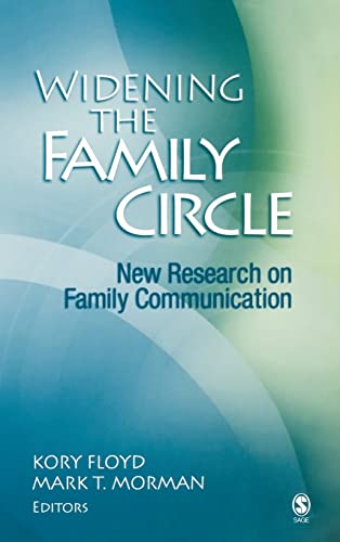 9781412909211: Widening the Family Circle: New Research on Family Communication