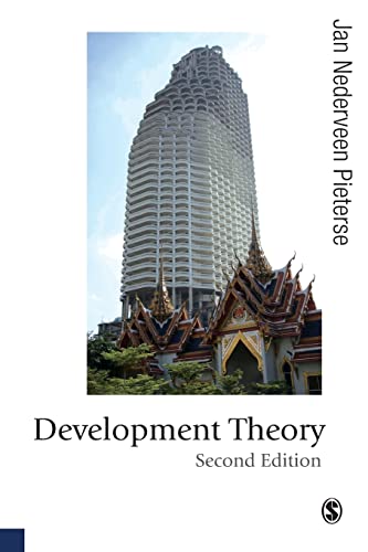 Imagen de archivo de Development Theory (Published in association with Theory, Culture & Society) a la venta por One Planet Books