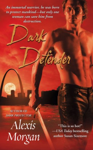 9781416520375: Dark Defender (Paladins of Darkness, Book 2)