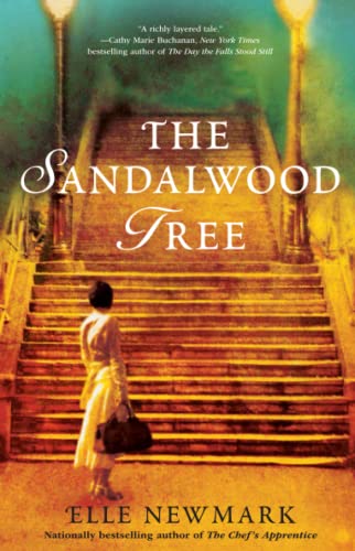9781416590606: The Sandalwood Tree: A Novel