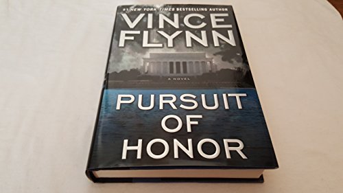 9781416595168: Pursuit of Honor: A Novel