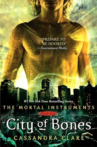 Beispielbild fr City of Bones (Mortal Instruments) zum Verkauf von Goodwill of Colorado