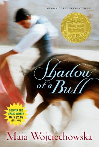 Beispielbild fr Shadow of a Bull zum Verkauf von Better World Books