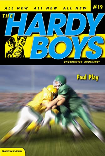 Imagen de archivo de Foul Play (Hardy Boys: Undercover Brothers, No. 19) a la venta por Orion Tech