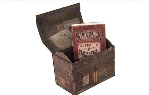9781416950158: The Spiderwick Chronicles Deluxe Collector's Trunk: The Field Guide / The Seeing Stone / Lucinda's Secret / The Ironwood Tree / The Wrath of Mulgarath / The Notebook of Fantastical Observations