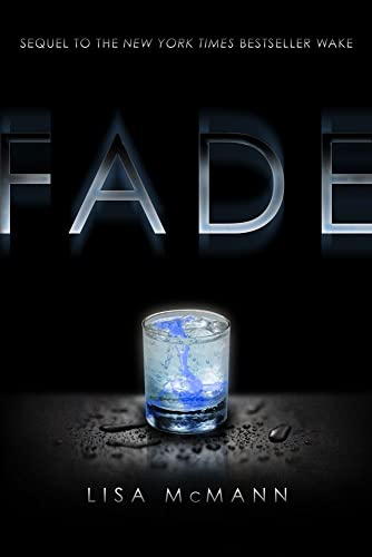 Imagen de archivo de Fade (Wake Series, Book 2) a la venta por SecondSale