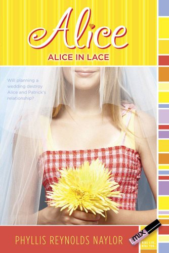 9781416975434: Alice in Lace