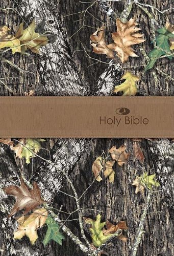 9781418534332: Mossy Oak Personal Size Giant Print Bible: New King James Version, Mossy Oak, Personal Size, Giant Print