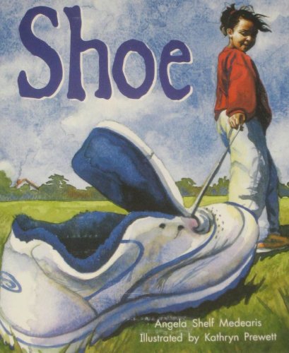 Imagen de archivo de Rigby Literacy by Design: Leveled Reader Grade 2 Shoe a la venta por Modetz Errands-n-More, L.L.C.