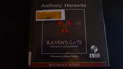 Imagen de archivo de raven's gate a la venta por The Yard Sale Store