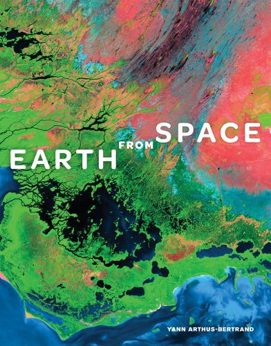 Beispielbild fr Earth from Space zum Verkauf von Books From California