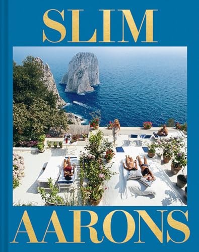 Imagen de archivo de Slim Aarons: The Essential Collection a la venta por Revaluation Books