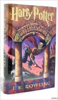 Beispielbild fr Harry Potter and the Sorcerer's Stone zum Verkauf von ThriftBooks-Dallas