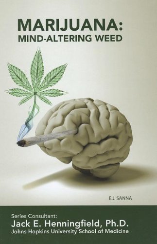 Beispielbild fr Marijuana : Mind-Altering Weed zum Verkauf von Better World Books