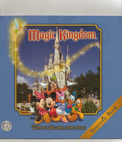Imagen de archivo de Walt Disney World SC Magic Kingdom (Walt Disney Parks and Resorts merchandise cu (Walt Disney's Comics and Stories) a la venta por Wonder Book