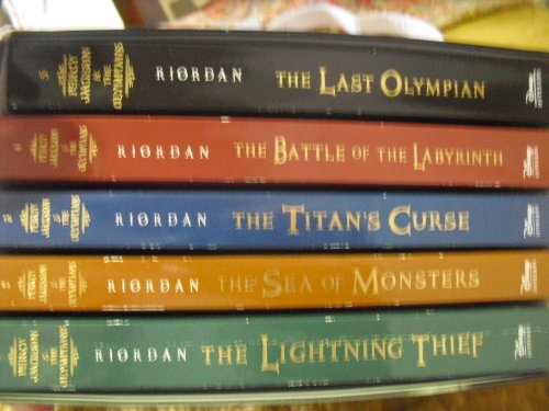 9781423136804: Percy Jackson Boxed Set: The Lightning Thief / The Sea of Monsters / The Titans Curse / The Battle of the Labyrinth / The Last Olympian (Percy Jackson and the Olympians)