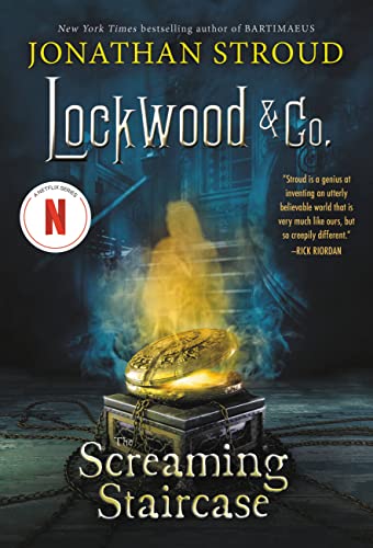 Stock image for The Screaming Staircase (Lockwood Co., 1) for sale by Zoom Books Company