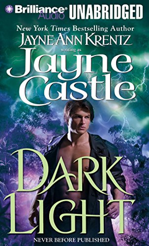 Dark Light (Ghost Hunters Series, 5) (9781423362500) by Castle, Jayne