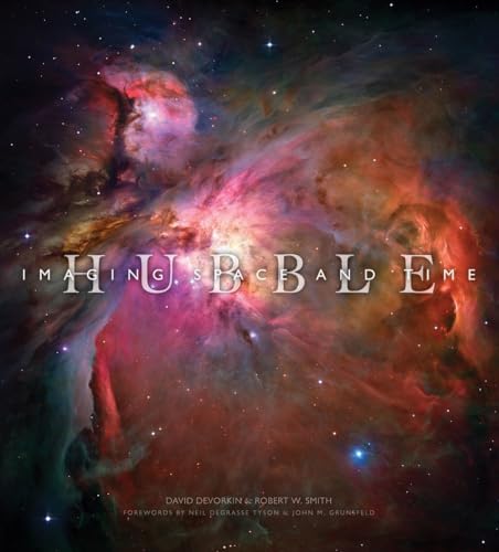 Imagen de archivo de Hubble: Imaging Space and Time a la venta por Gulf Coast Books