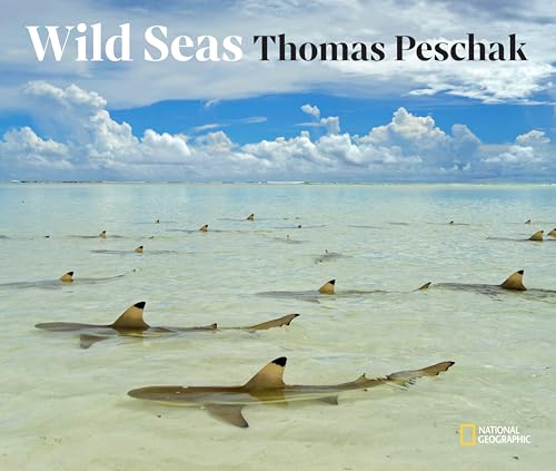 Imagen de archivo de Wild Seas: Thomas P. Peschak a la venta por WorldofBooks