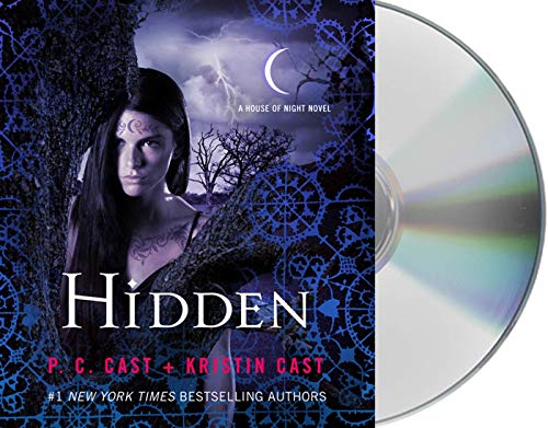 Stock image for Hidden (House of Night Novels) for sale by PlumCircle