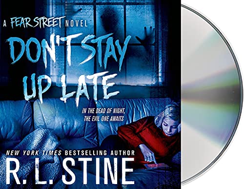 Imagen de archivo de Don't Stay Up Late (Fear Street) a la venta por Books From California