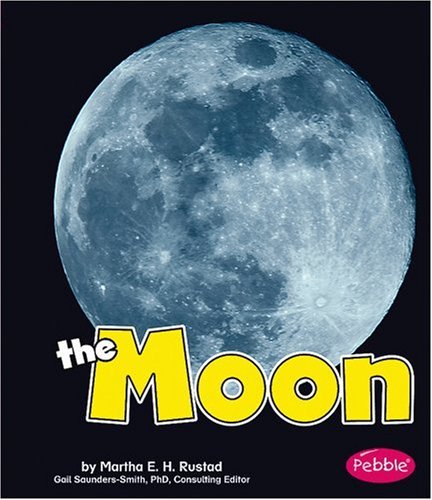 Beispielbild fr The Moon: Revised Edition (Out in Space) zum Verkauf von SecondSale