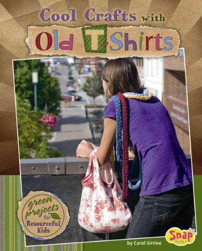 Imagen de archivo de Cool Crafts with Old T-shirts: Green Projects for Resourceful Kids (Green Crafts) (Snap) a la venta por Irish Booksellers