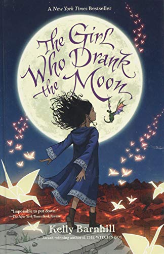 Imagen de archivo de The Girl Who Drank the Moon (Thorndike Press Large Print Literacy Bridge Series) a la venta por Zoom Books Company