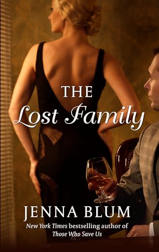 Stock image for The Lost Family (Thorndike Press Large Print Peer Picks) for sale by Better World Books: West