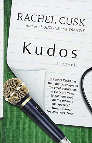 Stock image for Kudos (Outline Trilogy: Thorndike Press Large Print Basic) for sale by Discover Books