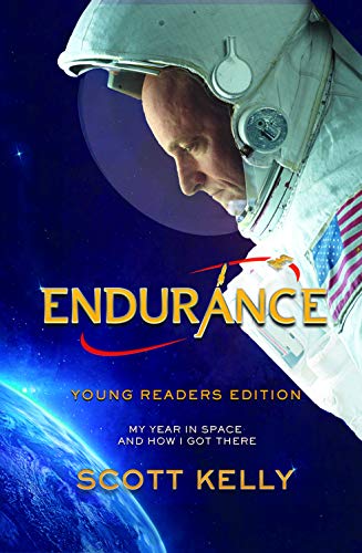 Beispielbild fr Endurance, Young Readers Edition: My Year in Space and How I Got There (Thorndike Large Print Mini-collections) zum Verkauf von More Than Words