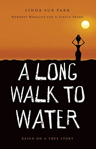 Beispielbild fr A Long Walk to Water zum Verkauf von Books From California