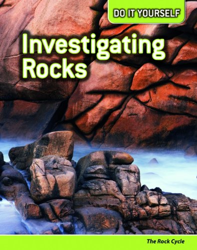 Stock image for Investigating Rocks : The Rock Cycle for sale by Better World Books