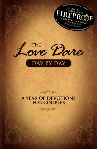 Imagen de archivo de The Love Dare: Year of Devotions for Couples: Day by Day a la venta por Zoom Books Company