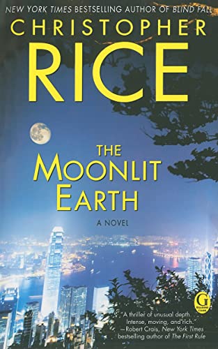 9781439100165: The Moonlit Earth