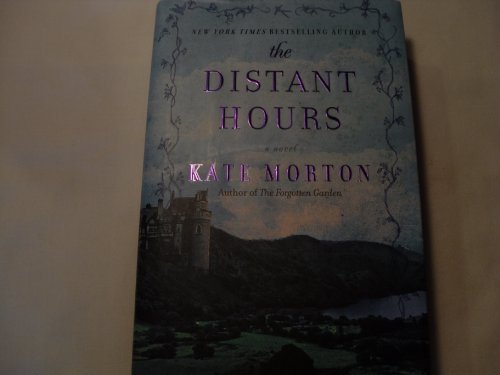 9781439152782: The Distant Hours