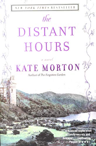 9781439152799: The Distant Hours