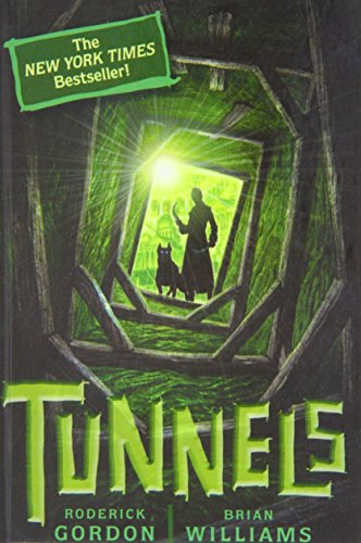 Imagen de archivo de Tunnels a la venta por Better World Books