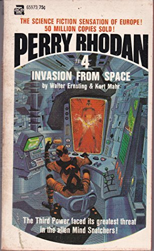 Imagen de archivo de Invasion From Space (Perry Rhodan #4) a la venta por Umpqua Books